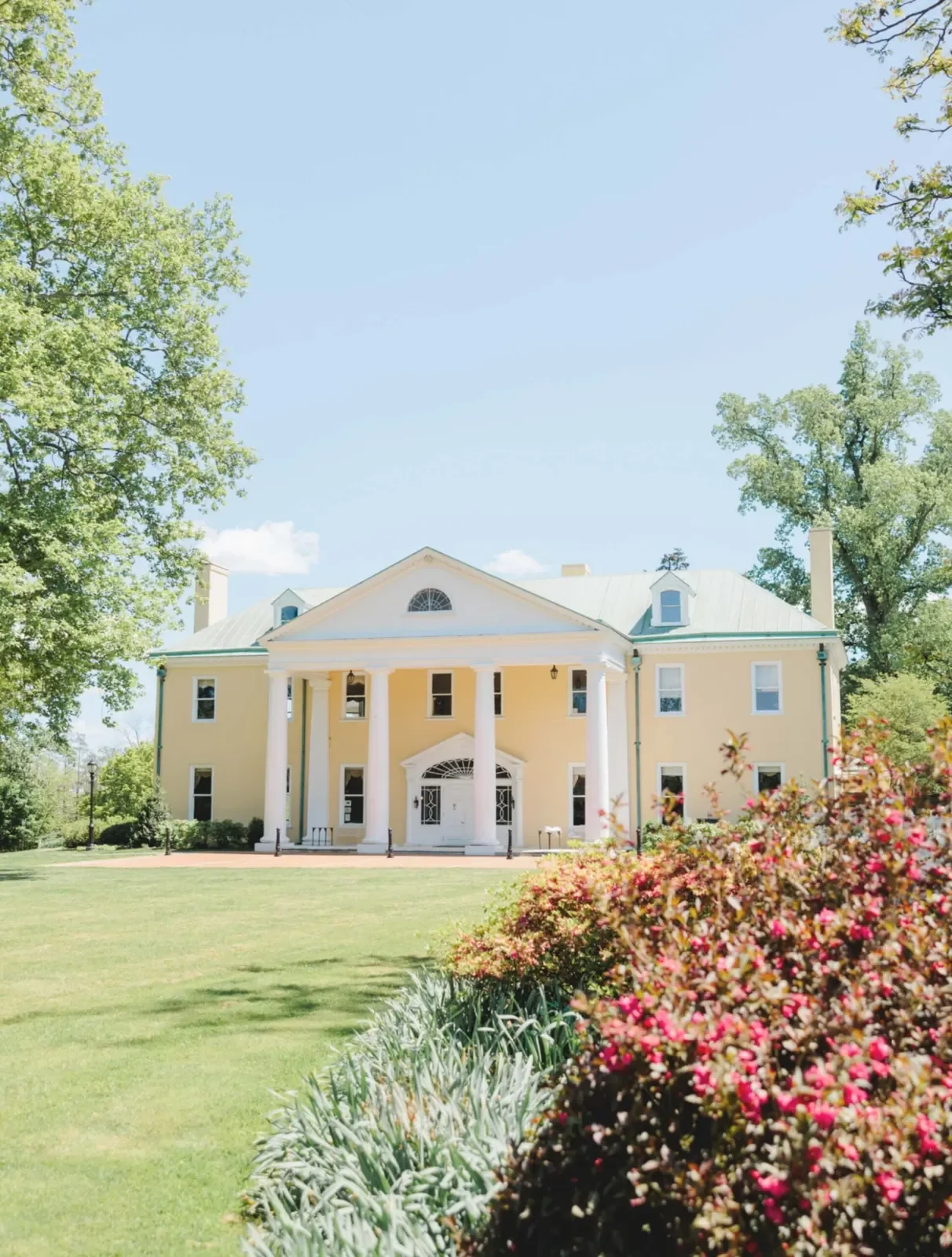Bellevue Hall — mansion exterior