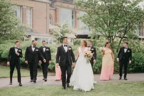Brantwyn Estate & DuPont Country Club — wedding party outside the estate