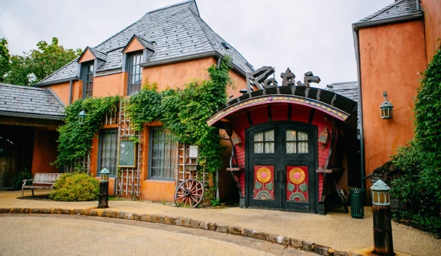 Grounds For Sculpture — rat’s restaurant exterior