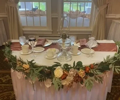 Indian Spring Country Club — reception table by windows