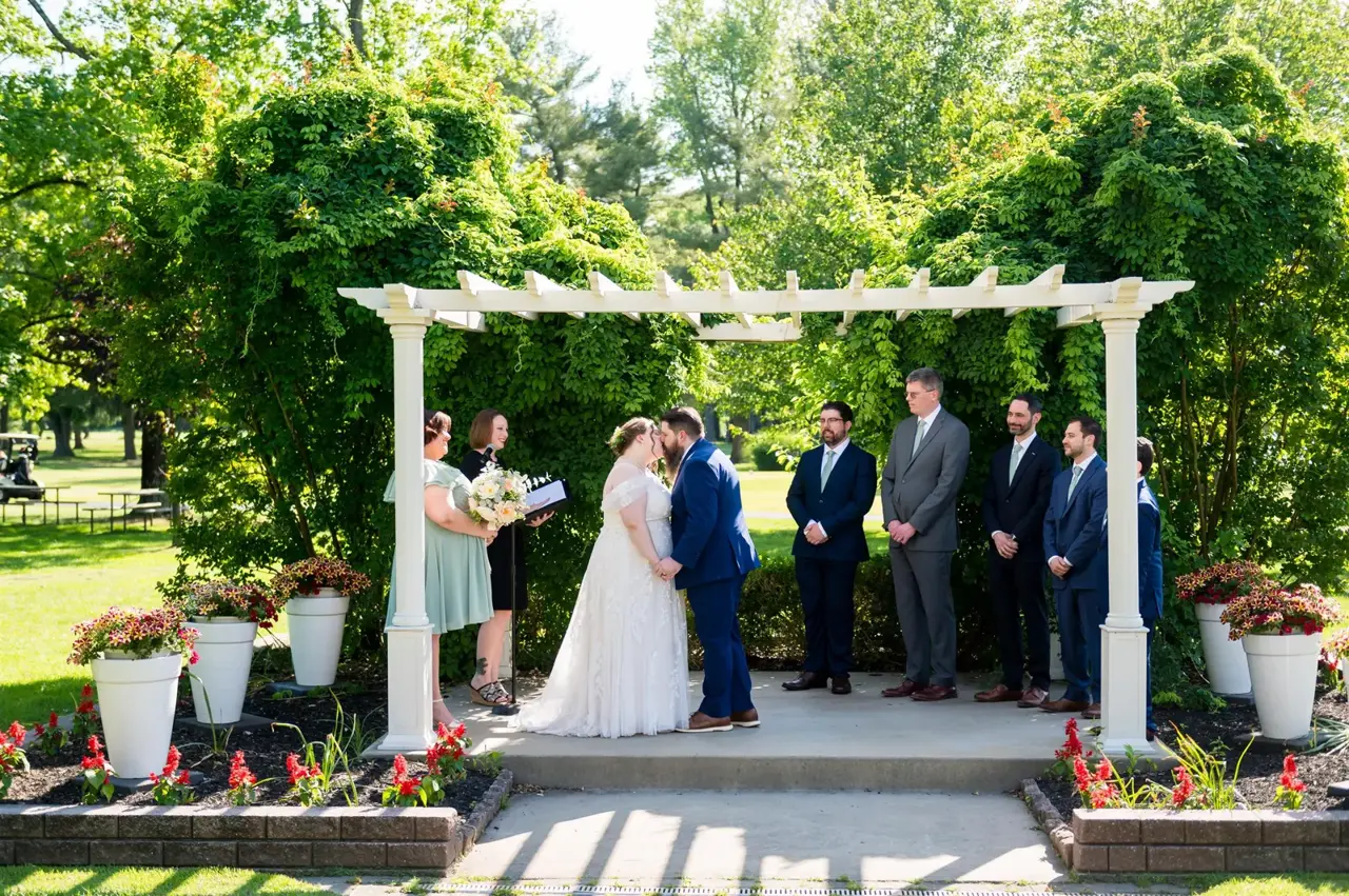 Medford Village Country Club — outdoor ceremony pergola