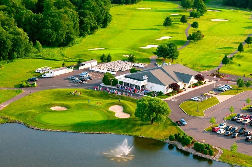 Mercer Oaks — clubhouse and golf course from above