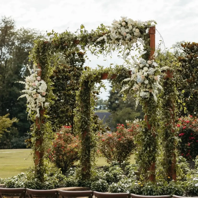 Valleybrook Country Club — garden ceremony arbor