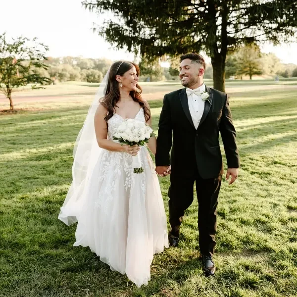 Valleybrook Country Club — couple on golf grounds